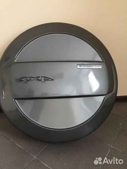 Кожух запаски niva chevrolet bertone цвет кварц