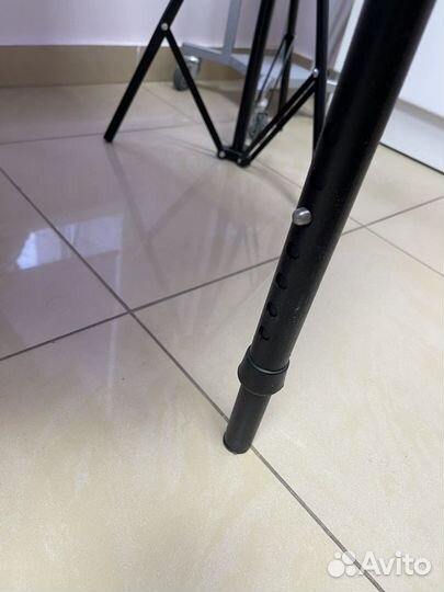 Массажная кушетка