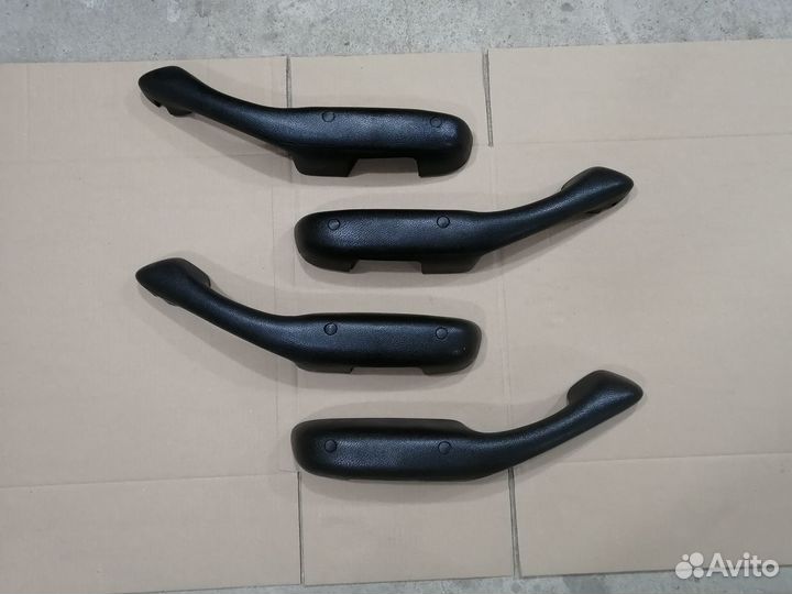 Ручки подлокотники газ Волга дверных карт Селеста
