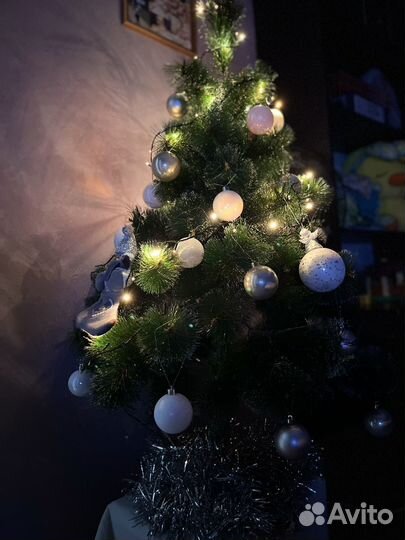 Елка искусственная заснеженная бу