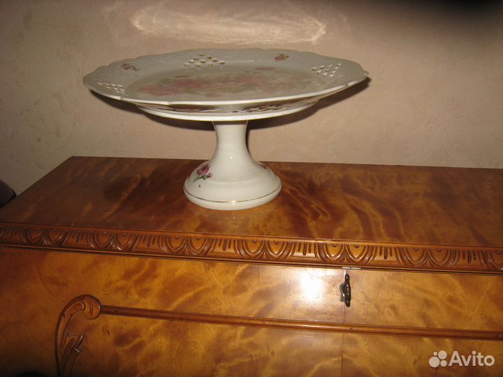Антикварная подставка под торт