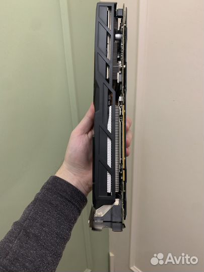 Продаю игровой комплект