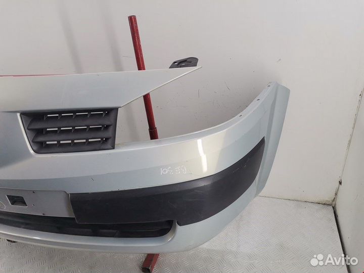 Бампер передний для Renault Megane 2 8200142001