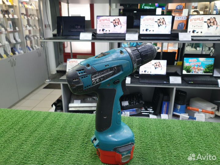 Дрель-шуруповерт Makita 6271dwple