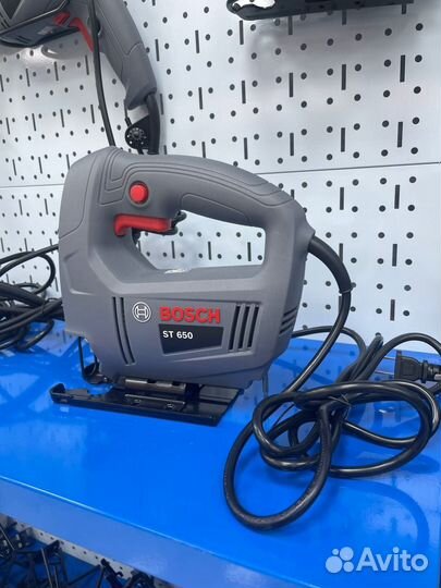 Лобзик Bosch электрический сетевой 450 В