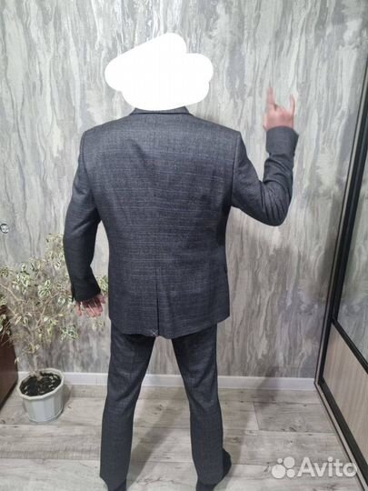 Мужской костюм тройка
