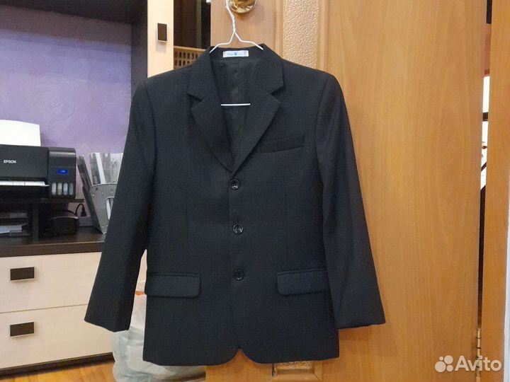 Пиджак для школы черный рост 128