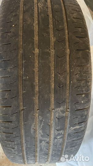 Continental ContiPremiumContact 5 215/55 R17 94W