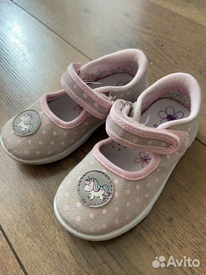 Туфли для девочки 24 размер