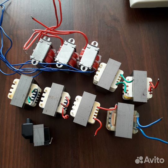 Трансформатор 12,9,8V для бытовой техники