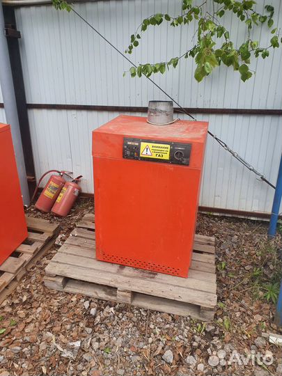 Продам газовый котел
