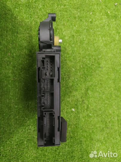 Мотор стеклоподъемника задний левый Volkswagen