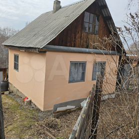 Купить дом в черте города в Новосибирске: цены, 🏡 недорого