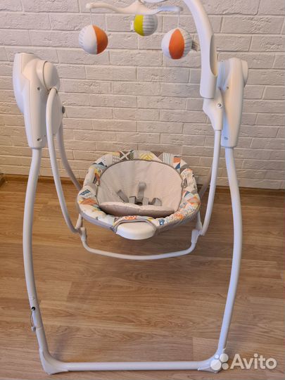 Электронные качели Graco Lovin' Hug