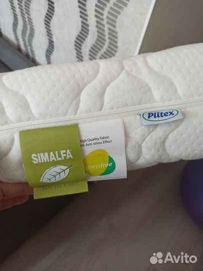 Новый матрас ортопедический в детскую кроватку