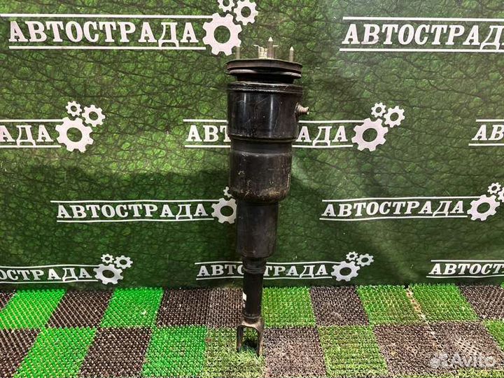 Амортизатор передний правый Lexus Ls460 2006-2017