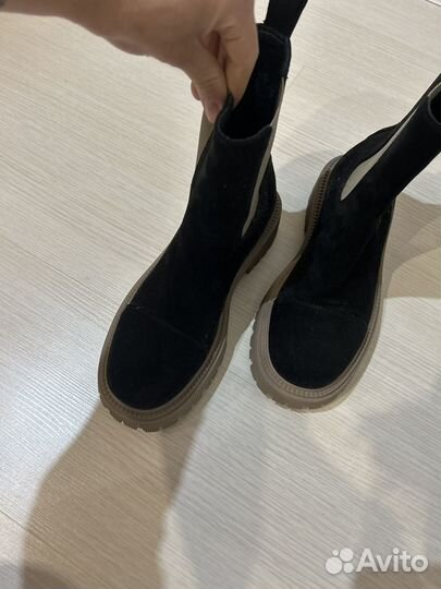 Ботинки женские демисезонные новые 36