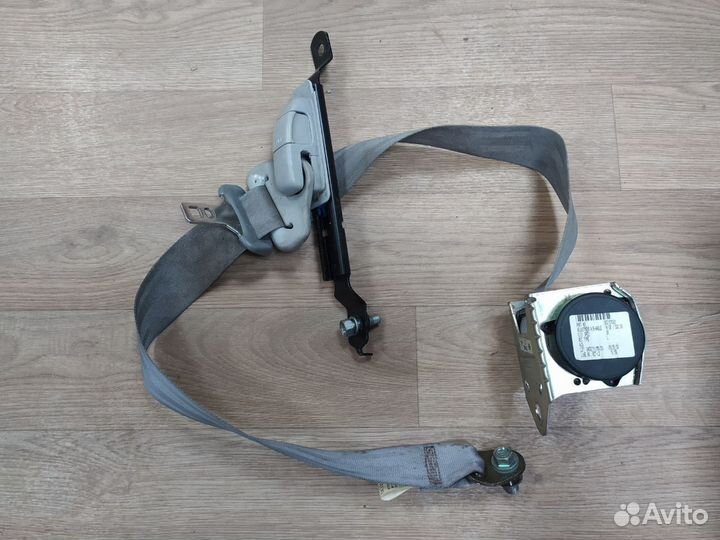 Ремень безопасности передний Mazda 3 BK