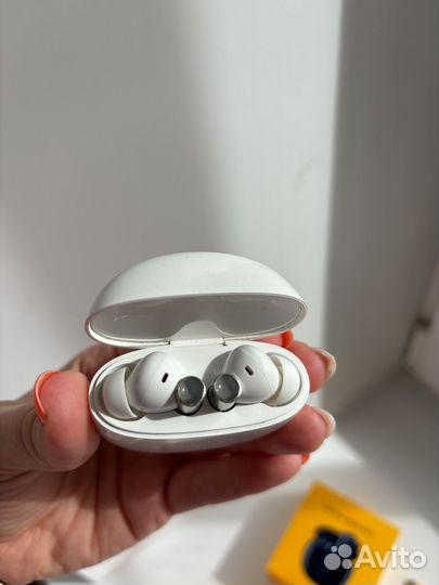 Беспроводные наушники realme buds air 2 белые