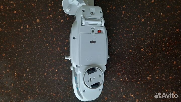 Робот акула интерактивная