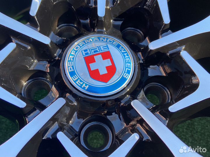 Диски новые R17 5:114.3 HRE P200 цвет BP