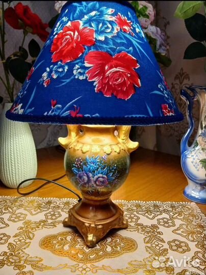 Настольные лампы с абажуром