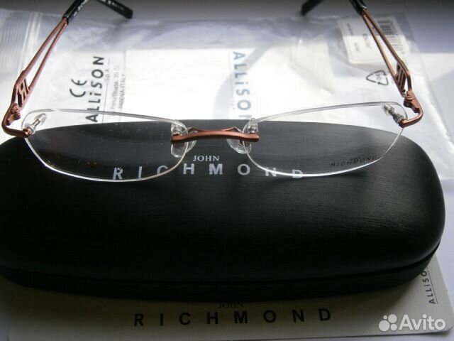 Оправы John Richmond в ассортименте Made in Italy