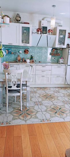 2-к. квартира, 53 м², 10/16 эт.