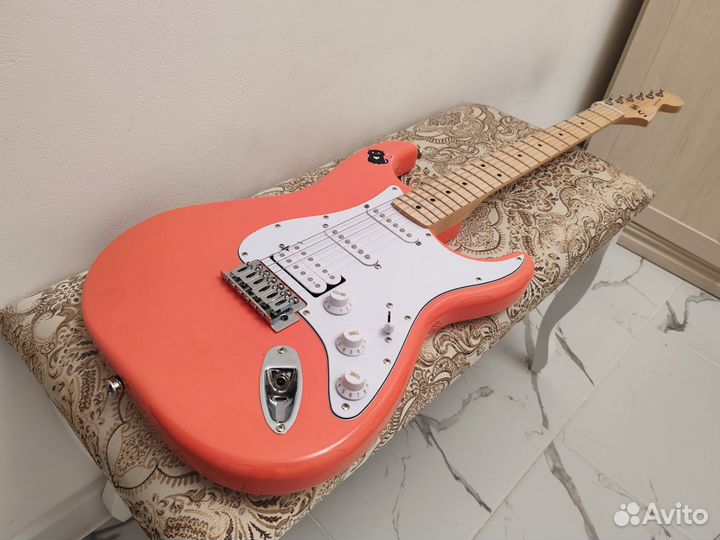 Fender squier Sonic stratocaster Coral