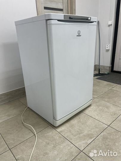 Морозильная камера indesit