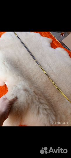 Овечьи шкуры фабричной выделки