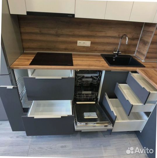 Кухонные гарнитуры на заказ от фабрики Дизайн