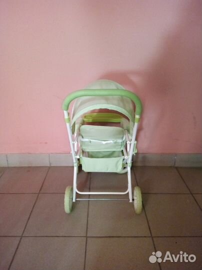 Коляска для кукол