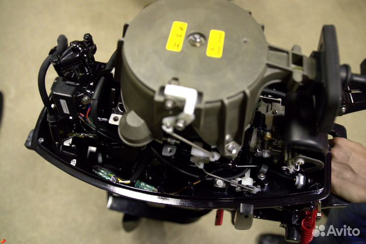 2-х тактный лодочный мотор Tohatsu 9.9 Б/У