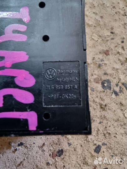 Блок управления стеклоподъемниками VW Touareg