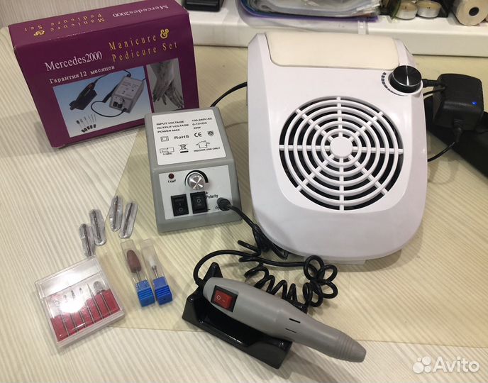 Вытяжка и фрезер для маникюра
