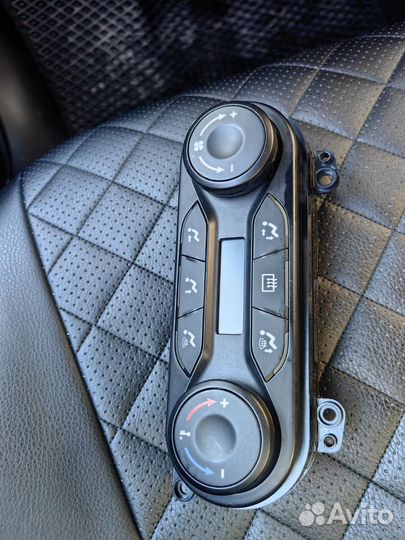 Блок управления климатом LADA vesta