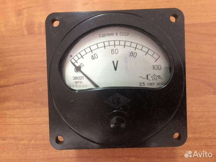 Э8021, 72 г.в. 2,5 кл (предел.изм 0-100 V)