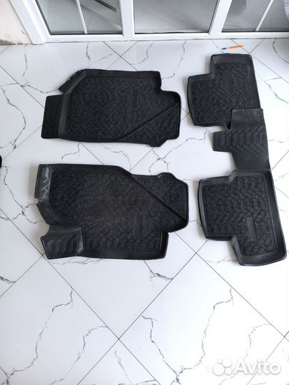 Комбинированные полики на гранту