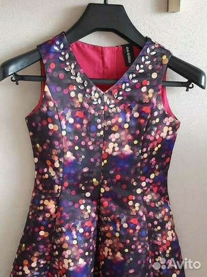 Платье для девочки рост 134