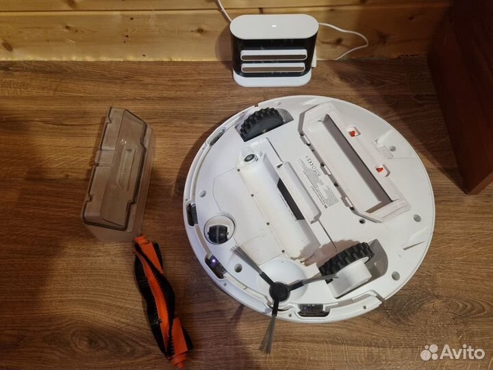 Робот-пылесос Xiaomi Mi Robot Vacuum Mop P