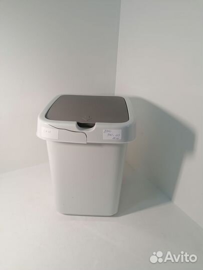 Контейнер для мусора 