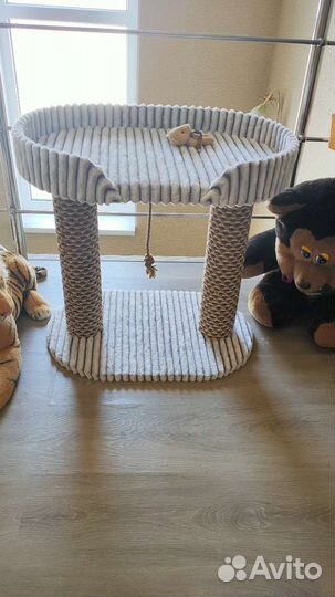 Лежанка для кошек