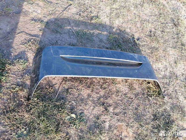 Спойлер истана