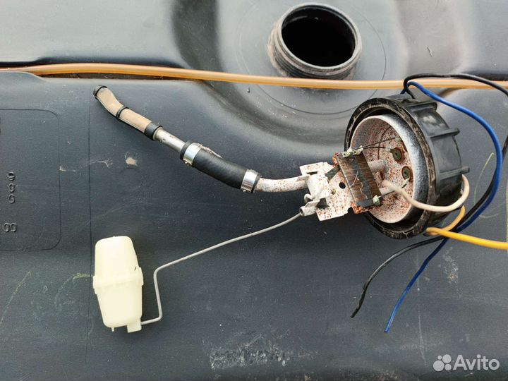 Топливный бак Skoda favorit