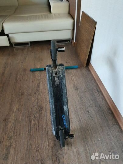 Трюковой самокат Crisp