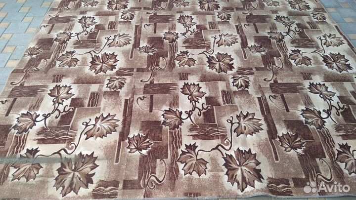 Напольное покрытие бу