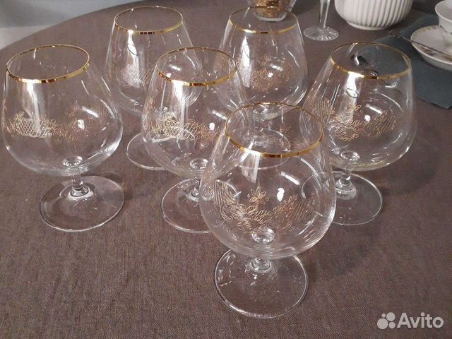 Коньячные бокалы. Рюмки