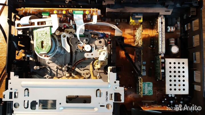Видеомагнитофон Panasonic NV-sd300am