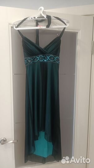 Вечернее платье